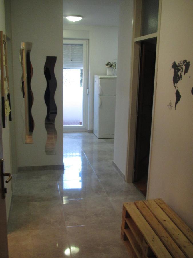 Apartment Rota Zara Esterno foto